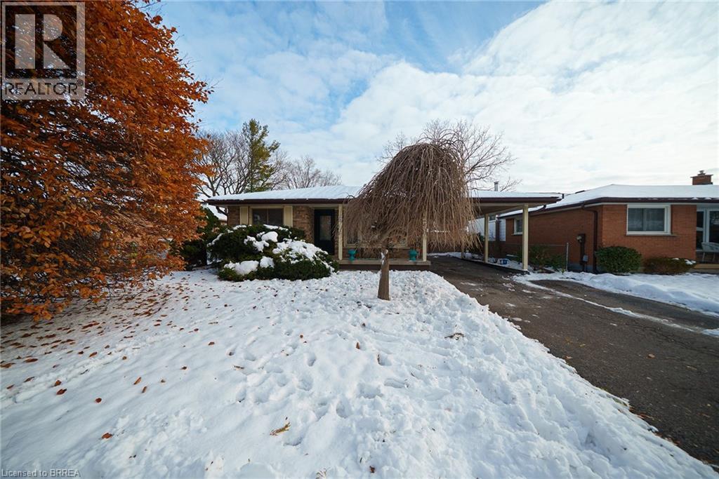 5 BURDOCK Boulevard, Brantford, Ontario