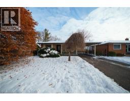 5 BURDOCK Boulevard, Brantford, Ontario