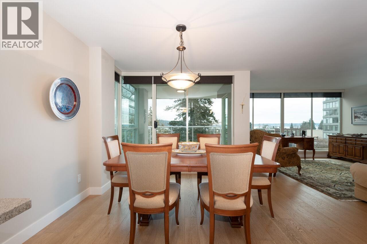 301 1455 Duchess Avenue, West Vancouver, British Columbia V7T 1H7 - Photo 8 - R3071225