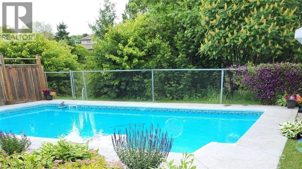 213 Falcon Drive, Woodstock, Ontario  N4T 1W5 - Photo 4 - 40791484