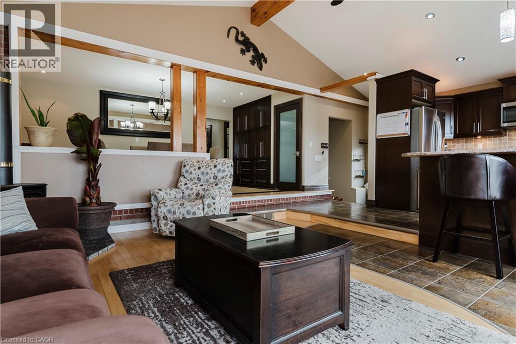 40 Riverside Drive, New Hamburg, Ontario  N3A 2H6 - Photo 9 - 40790903