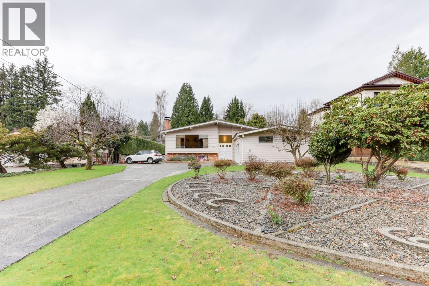 7765 Government Road, Burnaby, British Columbia V5A 2C7 - Photo 1 - R3071219