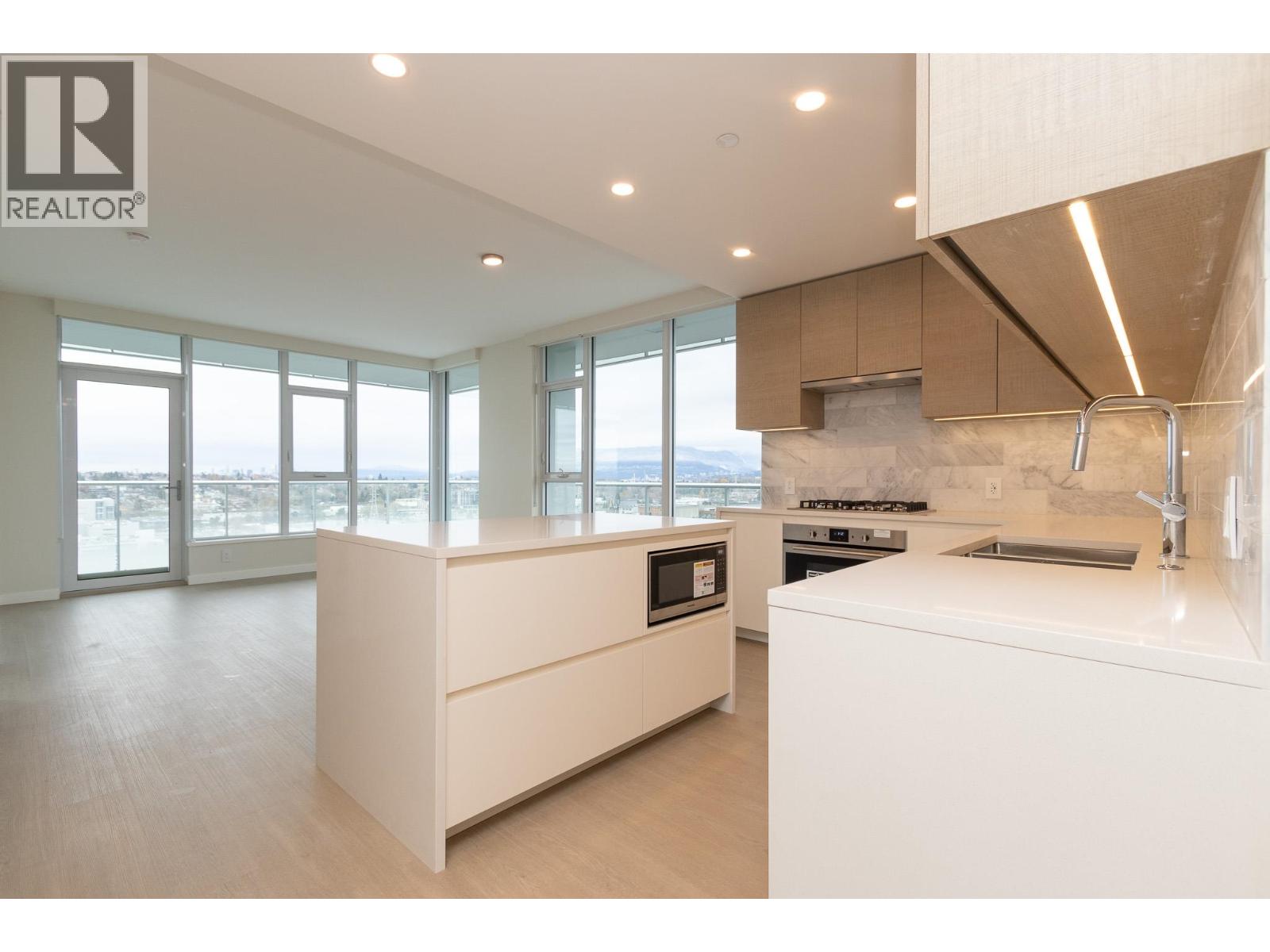 1505 2108 Gilmore Avenue, Burnaby, British Columbia  V5C 0N8 - Photo 5 - R3071236