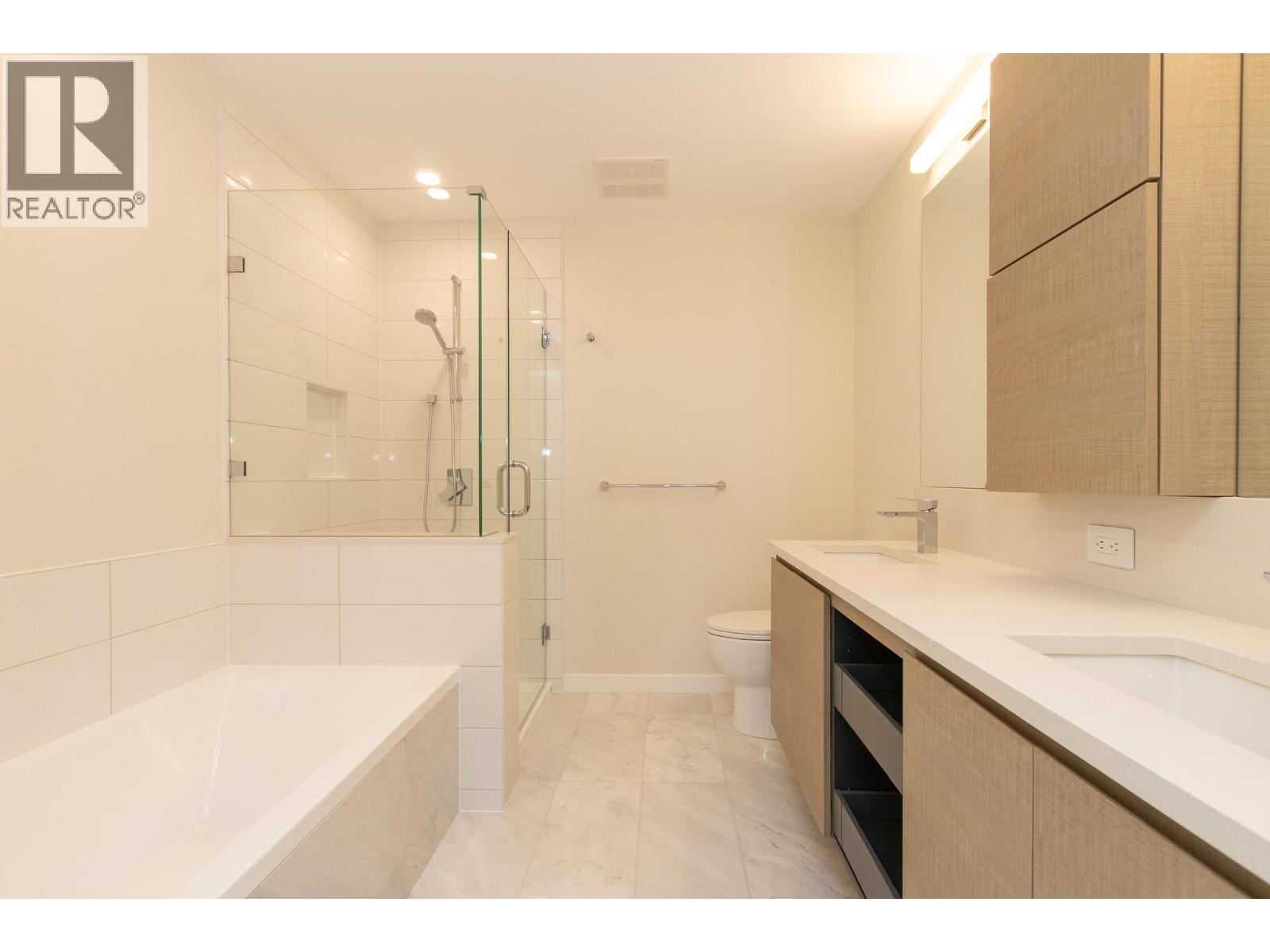 1505 2108 Gilmore Avenue, Burnaby, British Columbia  V5C 0N8 - Photo 9 - R3071236