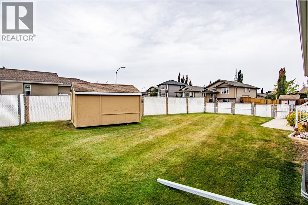 8 Oswald Close, Red Deer, Alberta  T4R 5E2 - Photo 8 - A2260856