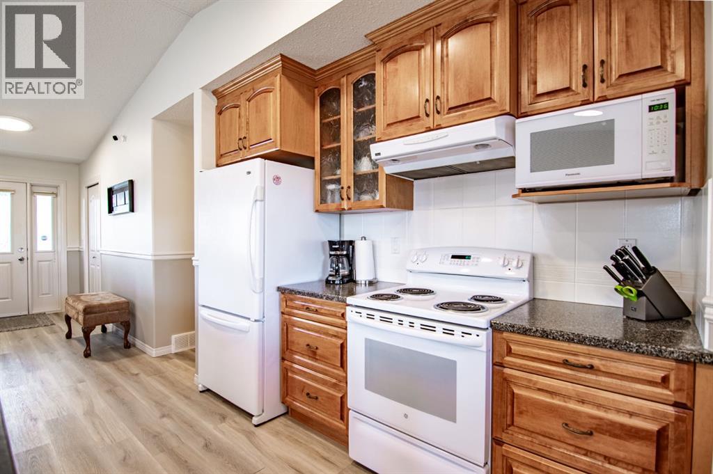 8 Oswald Close, Red Deer, Alberta  T4R 5E2 - Photo 24 - A2260856