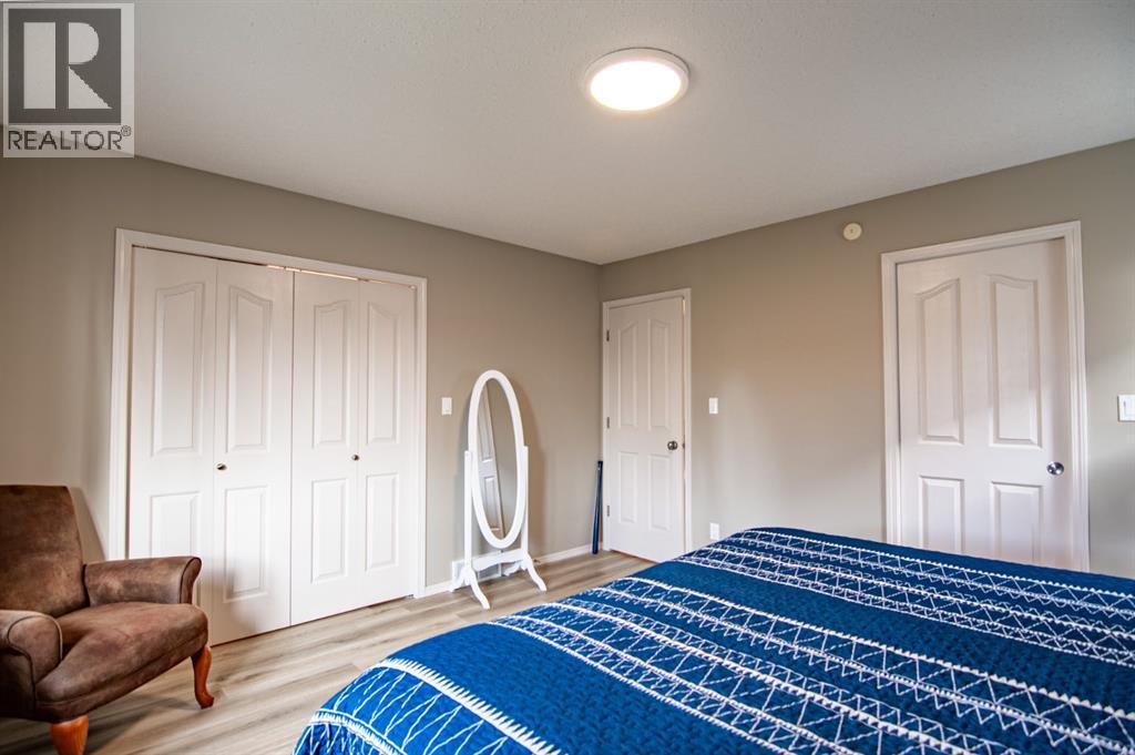 8 Oswald Close, Red Deer, Alberta  T4R 5E2 - Photo 31 - A2260856