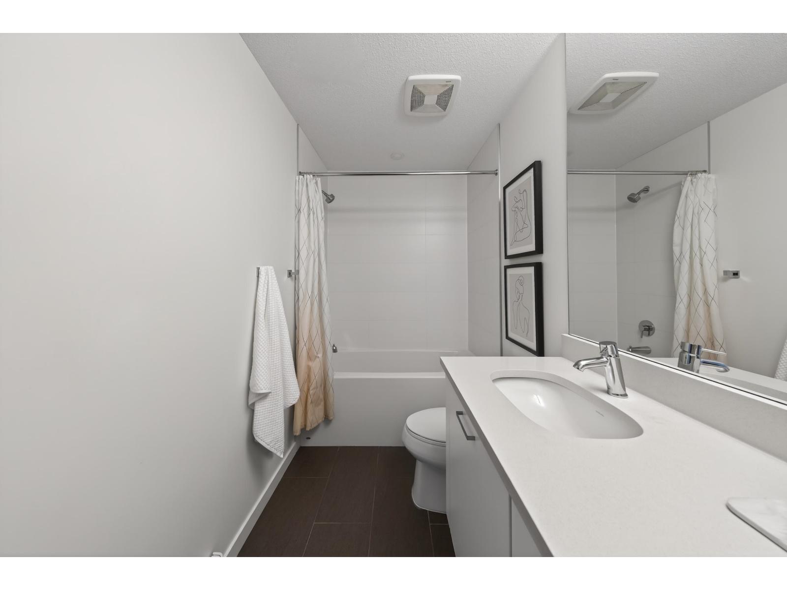 B208 20087 68 Avenue, Langley, British Columbia  V2Y 0Y3 - Photo 19 - R3071099