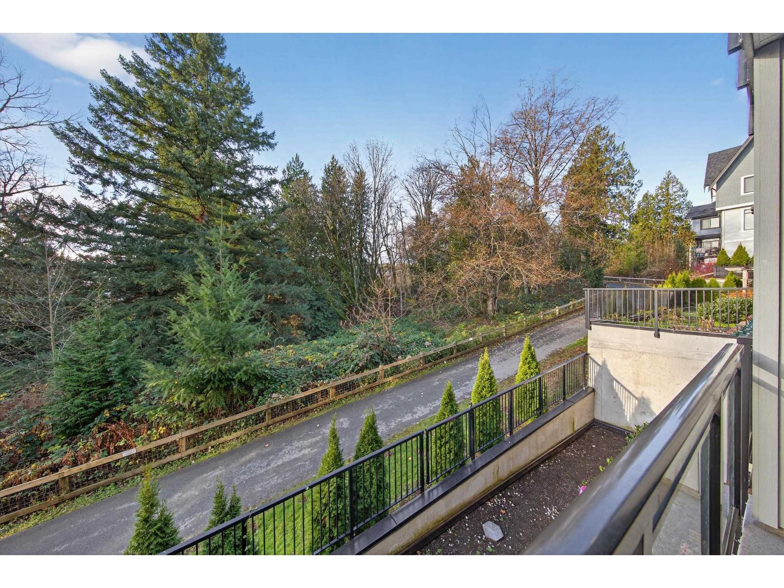 B208 20087 68 Avenue, Langley, British Columbia  V2Y 0Y3 - Photo 21 - R3071099