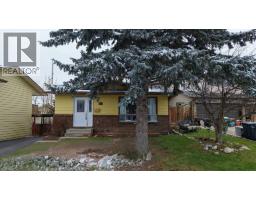 76 Coach Manor Rise Sw Coach Hill, Calgary, Ca