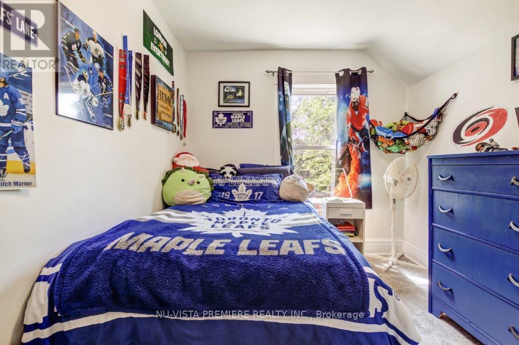 Photo 15 of 22 for 9 Sycamore Street