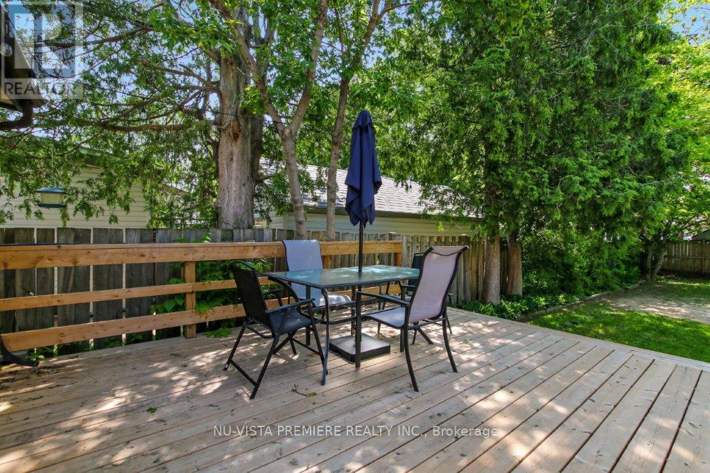 Photo 20 of 22 for 9 Sycamore Street