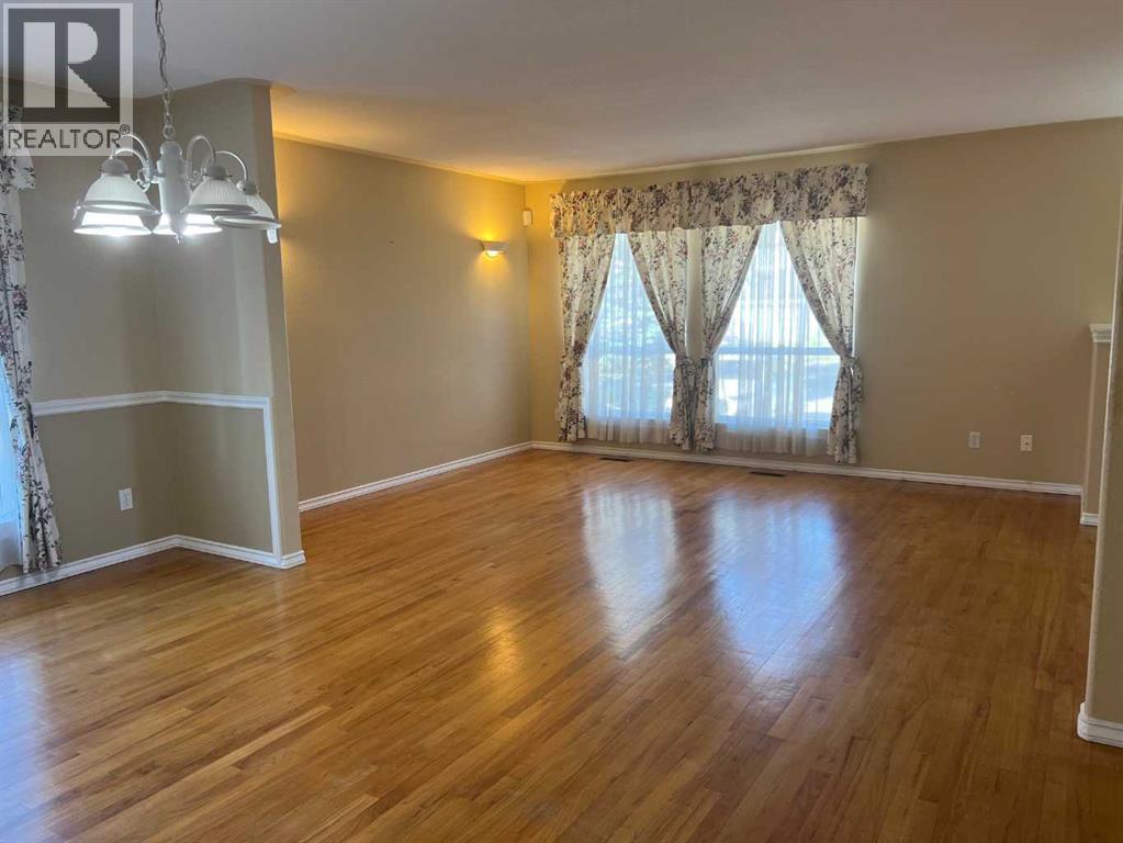 47 Squamish Boulevard W, Lethbridge, Alberta T1K 7J7 - Photo 7 - A2252400