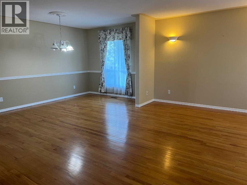 47 Squamish Boulevard W, Lethbridge, Alberta T1K 7J7 - Photo 6 - A2252400