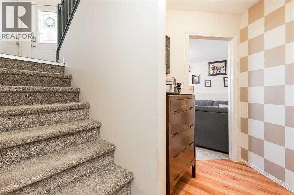 195 Cowichan Court W, Lethbridge, Alberta  T1K 7T7 - Photo 4 - A2273455