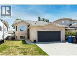 195 Cowichan Court W Indian Battle Heights, Lethbridge, Ca