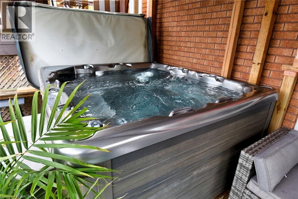 3 Evelyn Street, Brantford, Ontario  N3R 3G8 - Photo 34 - 40773157