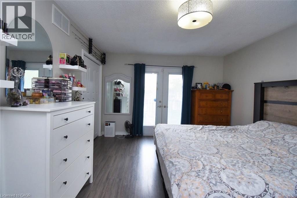 3 Evelyn Street, Brantford, Ontario  N3R 3G8 - Photo 18 - 40773157