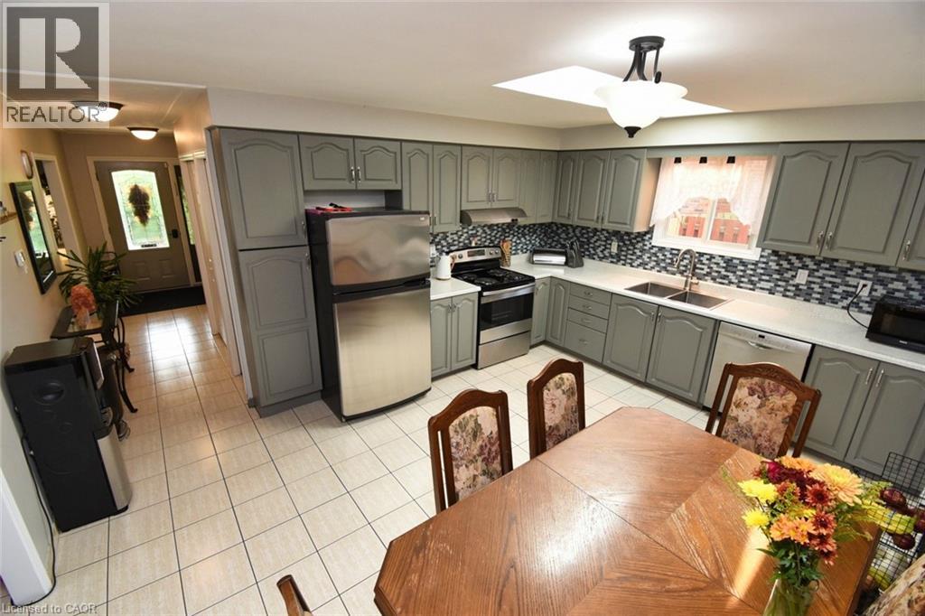 3 Evelyn Street, Brantford, Ontario  N3R 3G8 - Photo 15 - 40773157