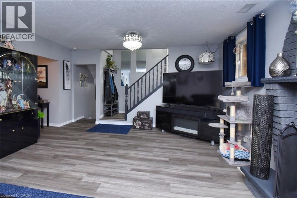 3 Evelyn Street, Brantford, Ontario  N3R 3G8 - Photo 24 - 40773157