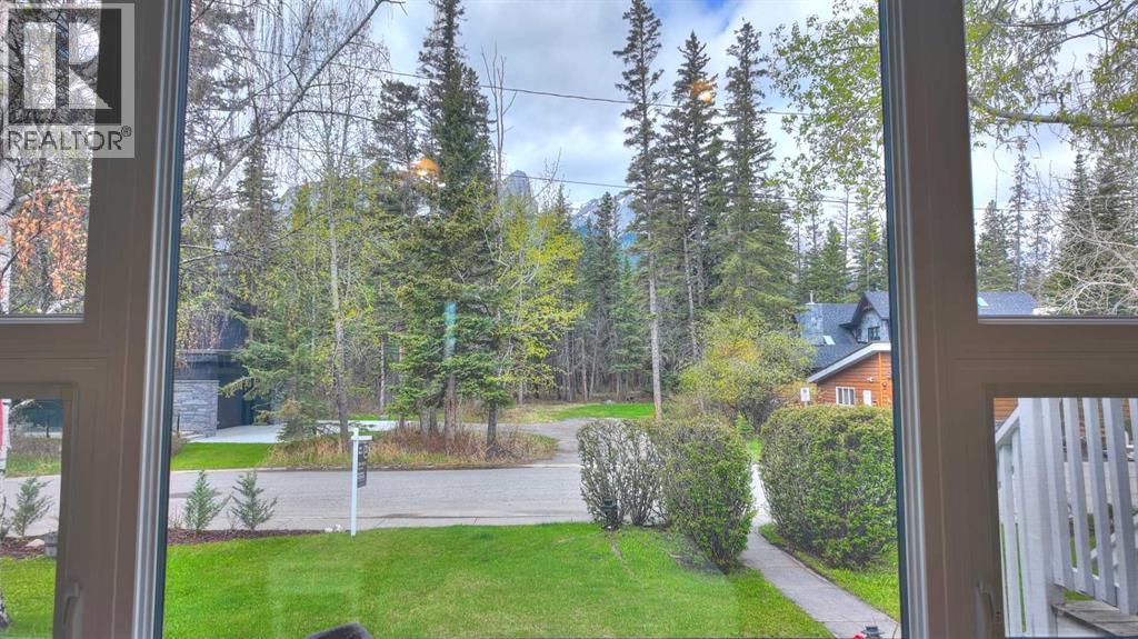 1001 9 Avenue, Canmore, Alberta T1W 1Z5 - Photo 10 - A2207341