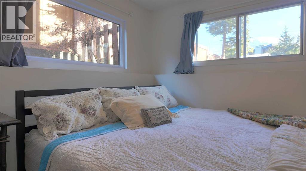 1001 9 Avenue, Canmore, Alberta T1W 1Z5 - Photo 30 - A2207341