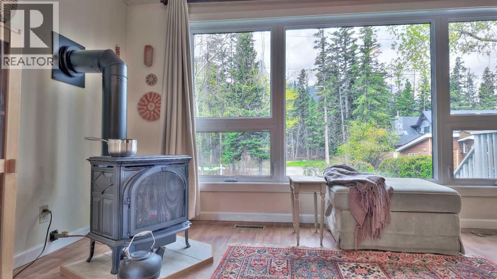 1001 9 Avenue, Canmore, Alberta T1W 1Z5 - Photo 6 - A2207341