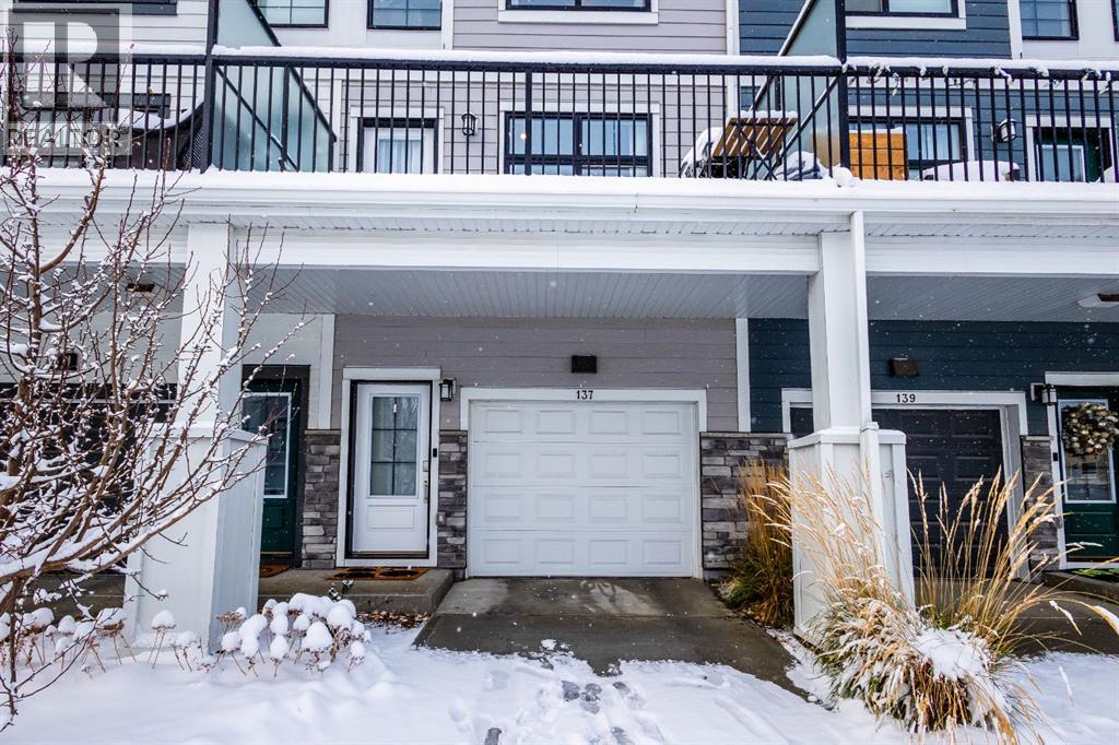 137 Les Jardins Park Se, Calgary, Alberta  T2C 5V3 - Photo 2 - A2272844