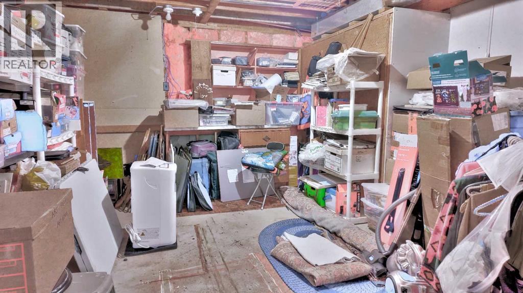 1001 9 Avenue, Canmore, Alberta T1W 1Z5 - Photo 32 - A2207341