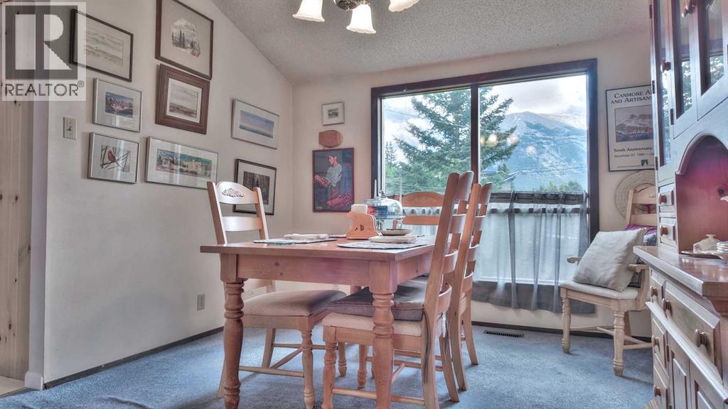 1001 9 Avenue, Canmore, Alberta T1W 1Z5 - Photo 12 - A2207341
