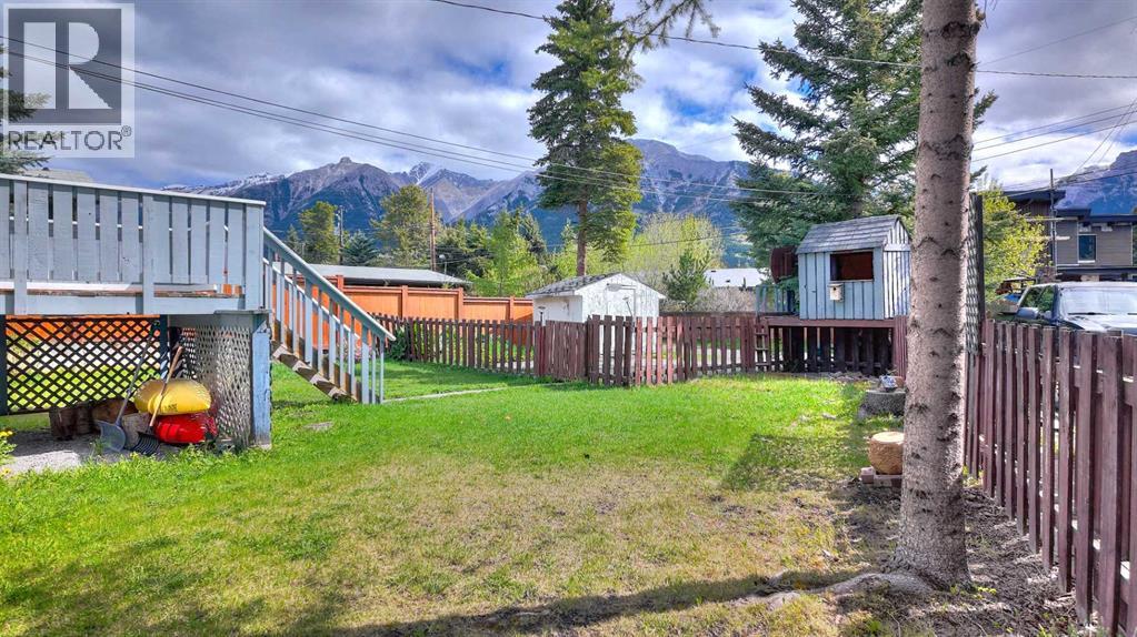 1001 9 Avenue, Canmore, Alberta T1W 1Z5 - Photo 35 - A2207341