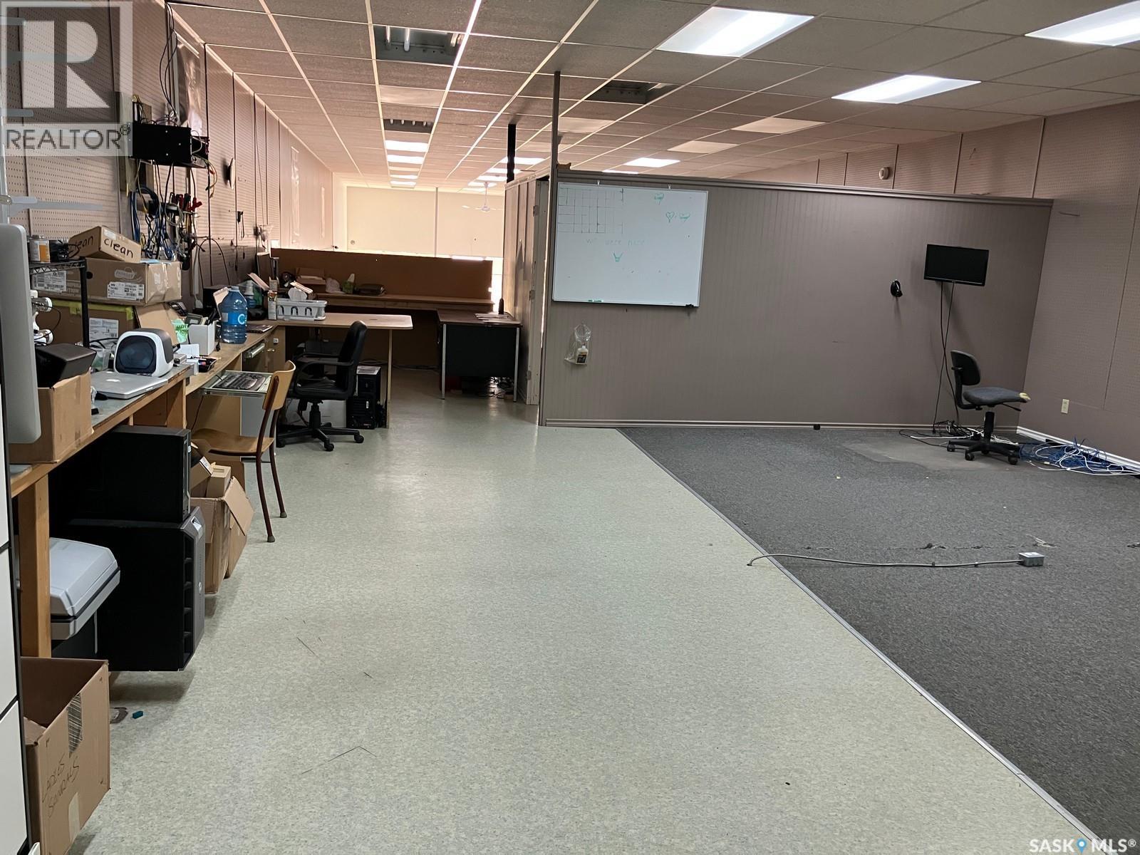 105 1st Avenue E, Nipawin, Saskatchewan  S0E 1E0 - Photo 16 - SK025024