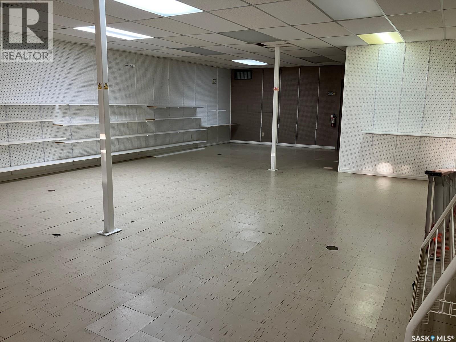 105 1st Avenue E, Nipawin, Saskatchewan  S0E 1E0 - Photo 7 - SK025024