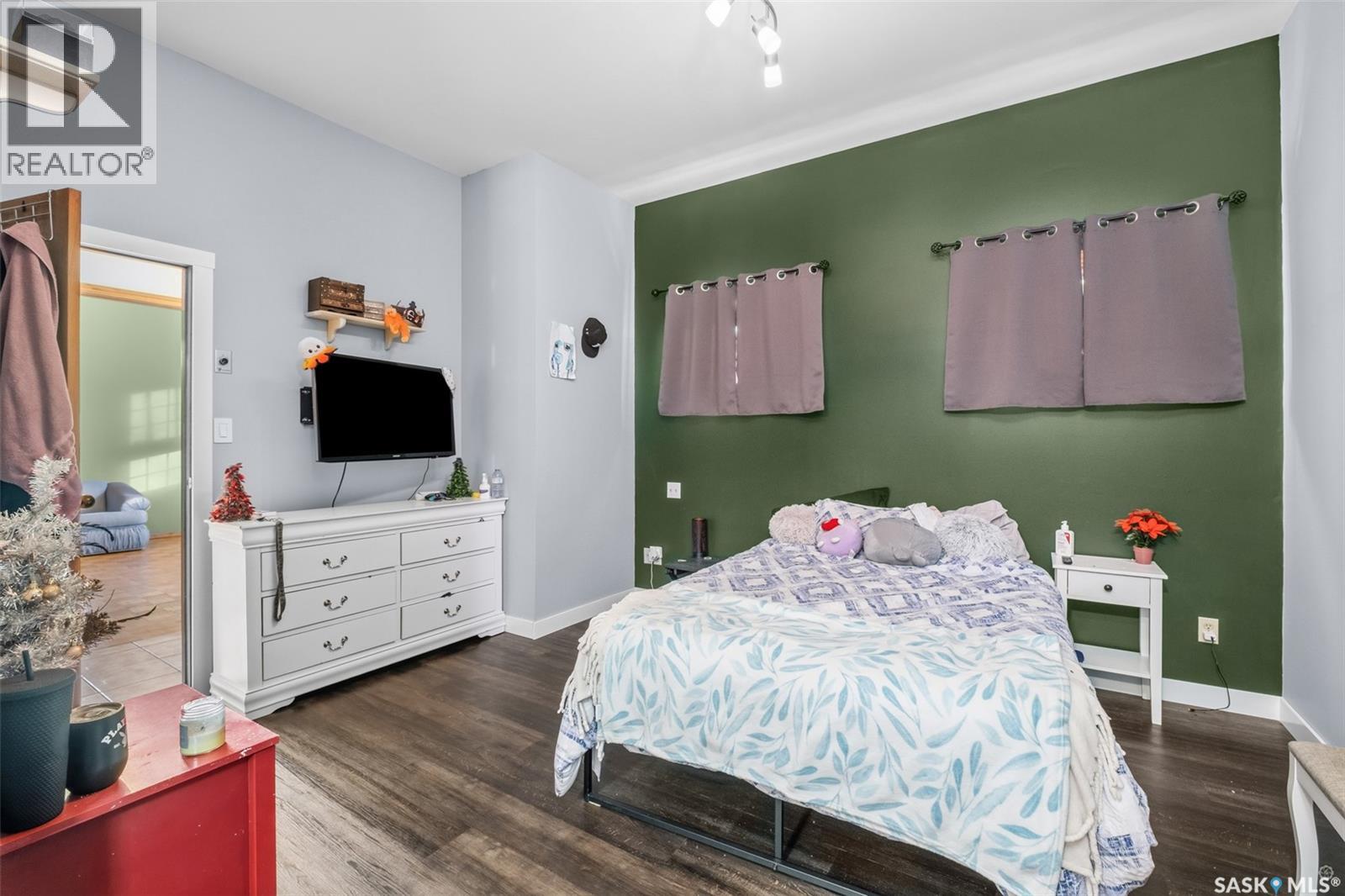 448 15th Avenue E, Prince Albert, Saskatchewan  S6V 2N9 - Photo 12 - SK024999