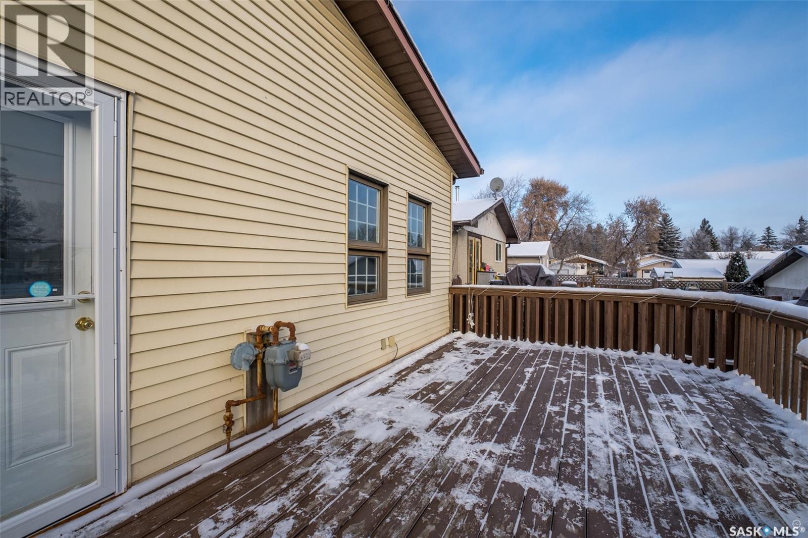 448 15th Avenue E, Prince Albert, Saskatchewan  S6V 2N9 - Photo 27 - SK024999