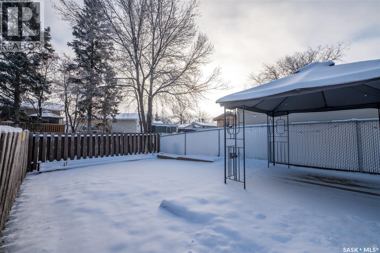 448 15th Avenue E, Prince Albert, Saskatchewan  S6V 2N9 - Photo 31 - SK024999