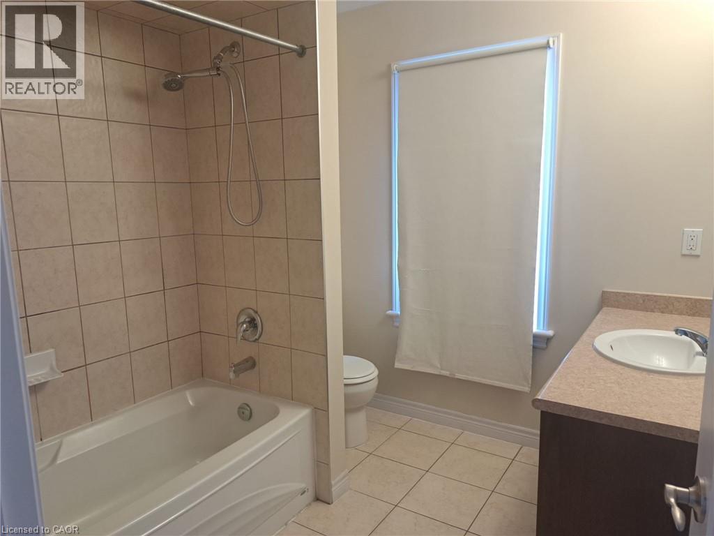 39 Matteo Trail, Hamilton, Ontario L9B 0E6 - Photo 19 - 40774836