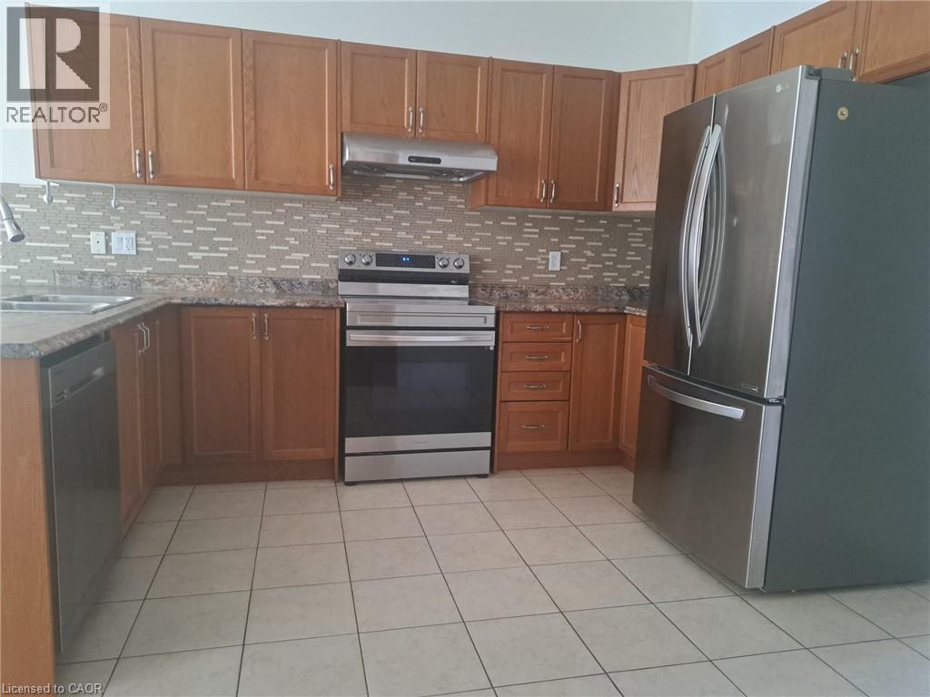 39 Matteo Trail, Hamilton, Ontario L9B 0E6 - Photo 5 - 40774836