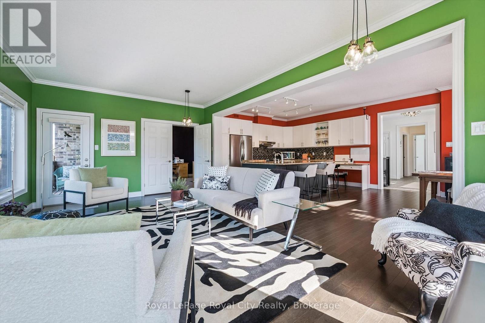 1 - 39 Kay Crescent, Guelph, Ontario  N1L 0N5 - Photo 15 - X12404233