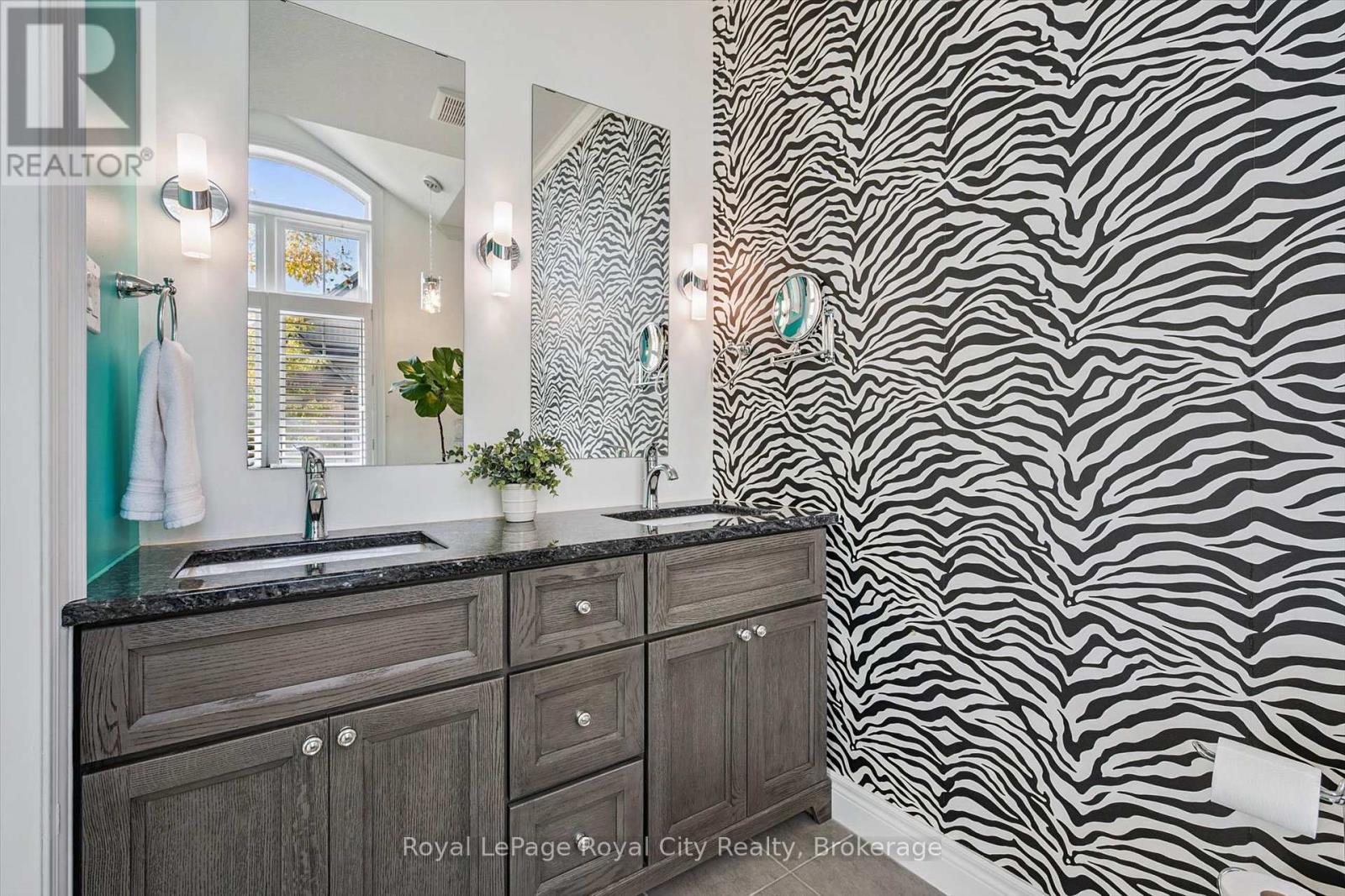 1 - 39 Kay Crescent, Guelph, Ontario  N1L 0N5 - Photo 33 - X12404233