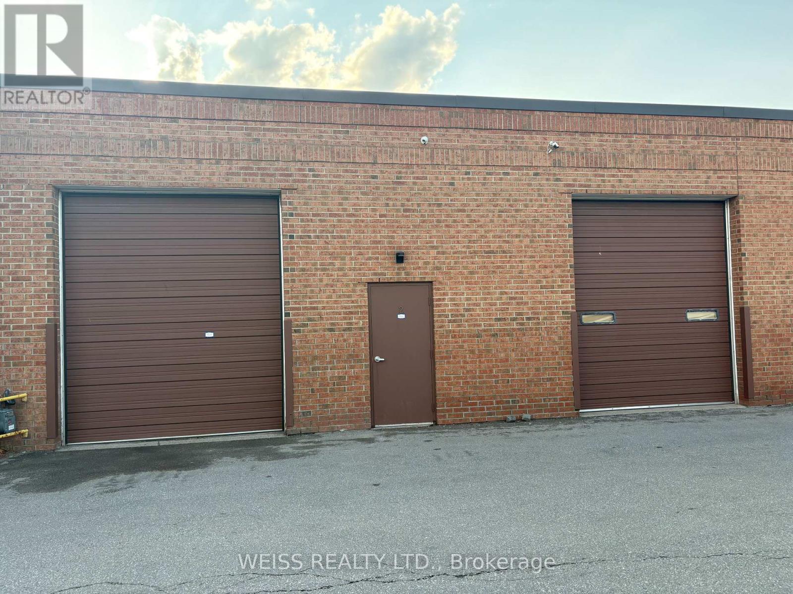 2 - 32 Goodmark Place, Toronto, Ontario  M9W 6J4 - Photo 2 - W12289346