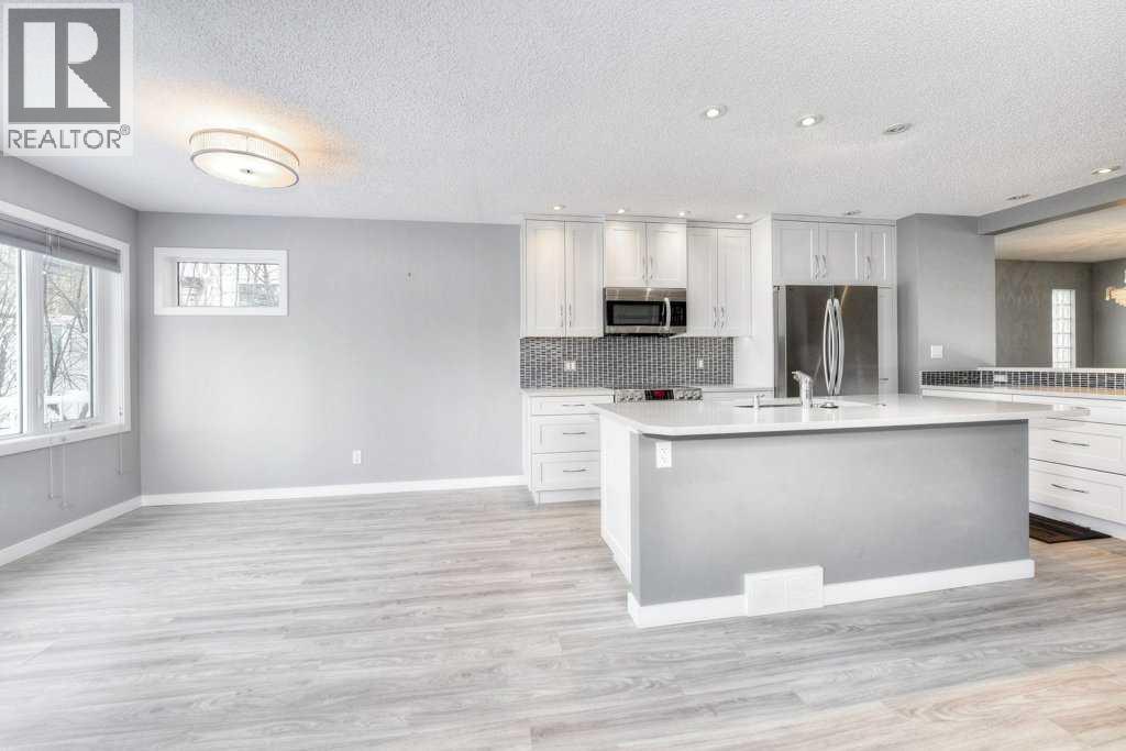 2206 30 Avenue Sw, Calgary, Alberta  T2T 1R7 - Photo 11 - A2272958