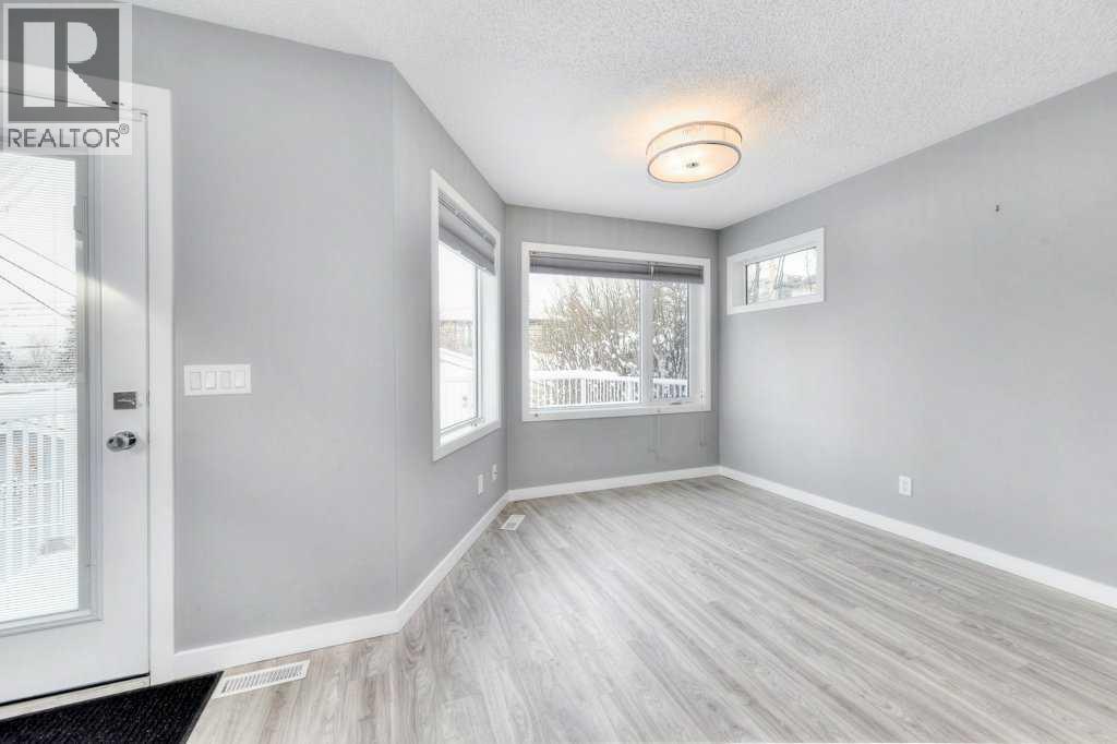 2206 30 Avenue Sw, Calgary, Alberta  T2T 1R7 - Photo 12 - A2272958