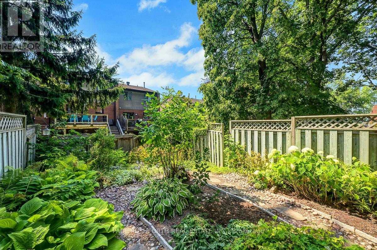 16 Oakley Avenue, Ottawa, Ontario K2B 6M6 - Photo 24 - X12376960