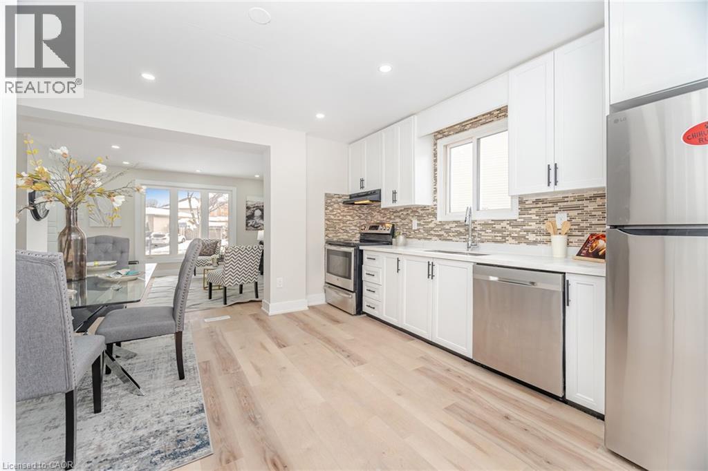 26 Graywood Road, Hamilton, Ontario  L9C 6K4 - Photo 9 - 40791683