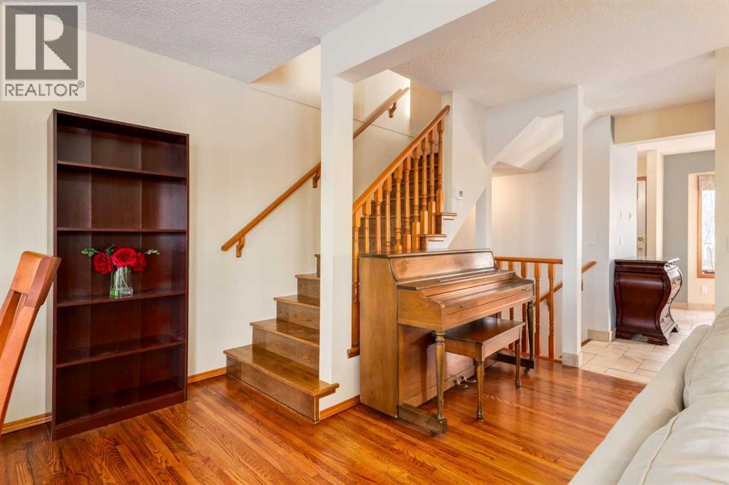 48 Patina Point Sw, Calgary, Alberta  T3H 3J7 - Photo 18 - A2272836