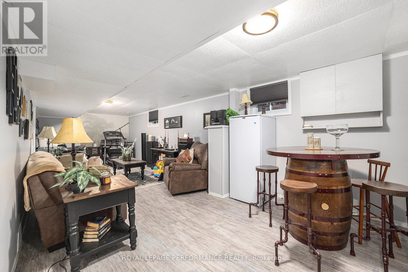 70 St Lawrence Street, South Stormont, Ontario  K0C 1M0 - Photo 22 - X12459302