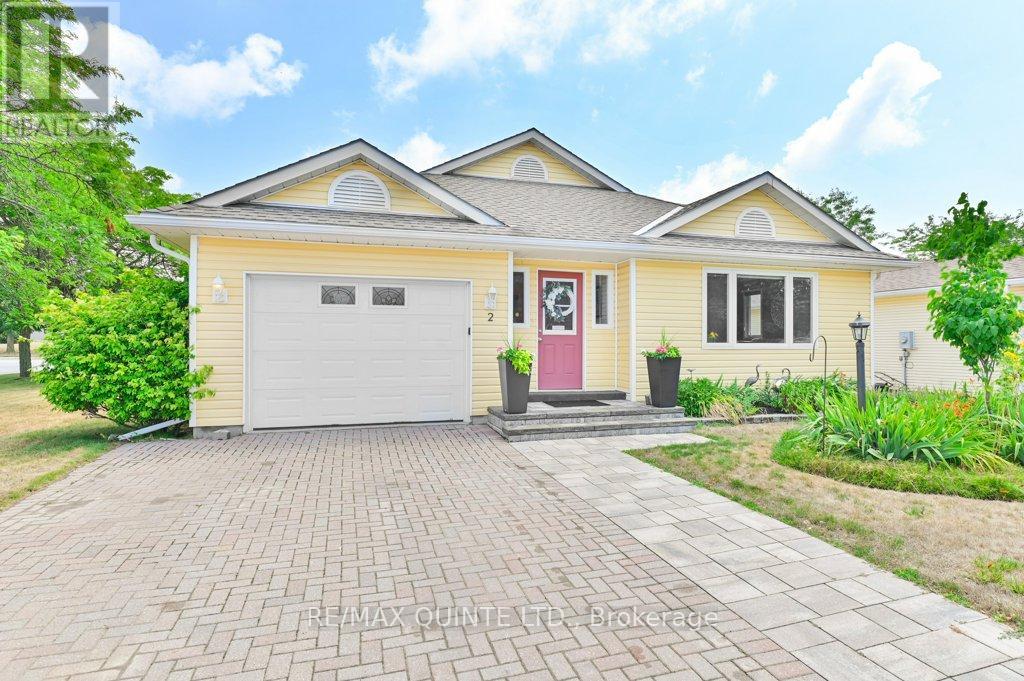 2 Heritage Drive, Prince Edward County, Ontario  K0K 3L0 - Photo 3 - X12313511