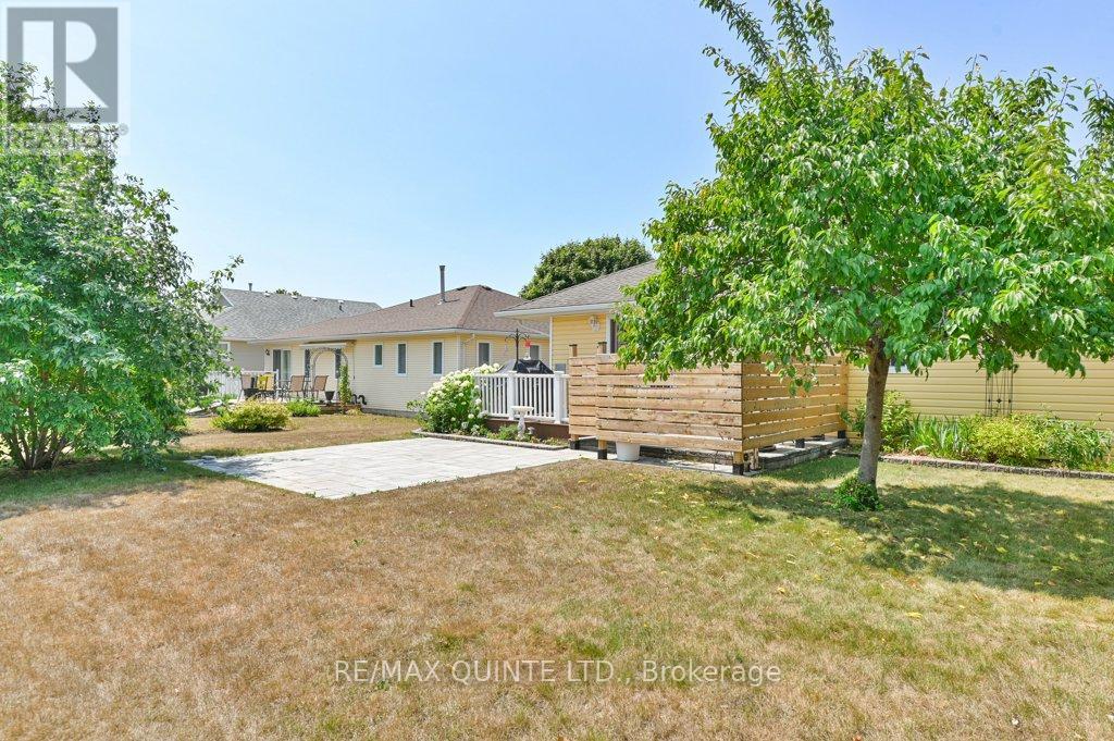 2 Heritage Drive, Prince Edward County, Ontario  K0K 3L0 - Photo 35 - X12313511