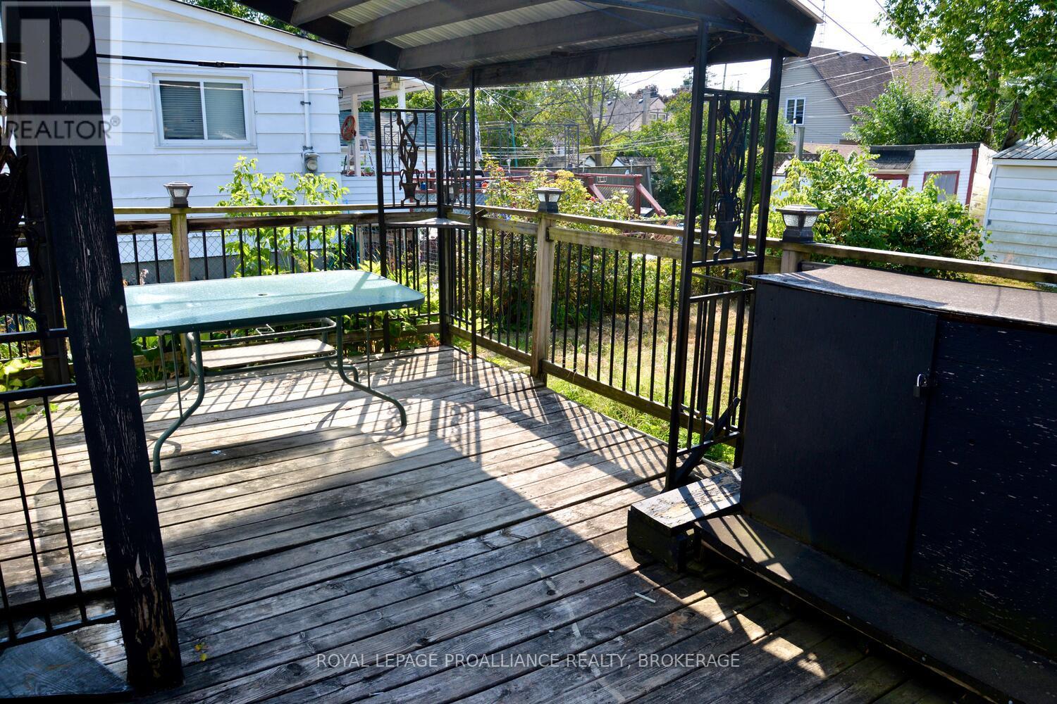 18 Dunkirk Avenue, Kingston, Ontario  K7K 2H4 - Photo 29 - X12343547